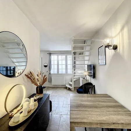 Le 19 Mirabeau بيت للعطل